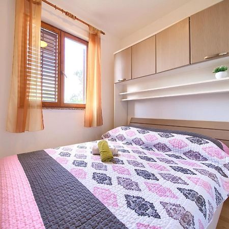 Rasopasno Apartment With Terrace And Private Parking Zewnętrze zdjęcie