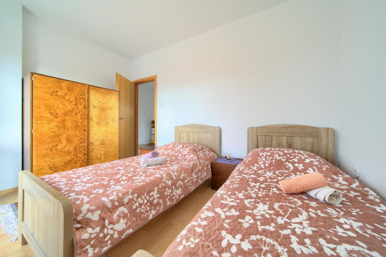 Rasopasno Apartment With Terrace And Private Parking Zewnętrze zdjęcie